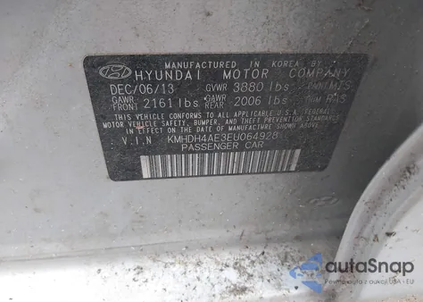 2014 Hyundai Elantra Se z USA, uszkodzony, nr VIN KMHDH4AE3EU064928